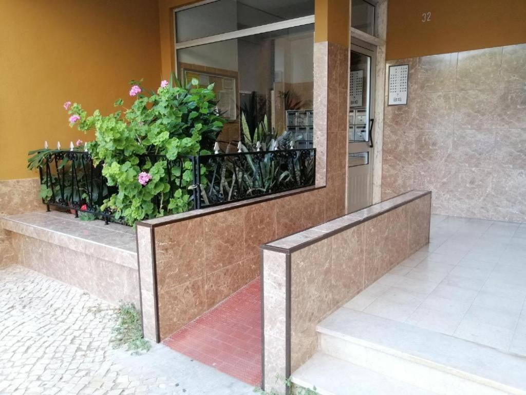 Central Station Apartment Setubal Bagian luar foto